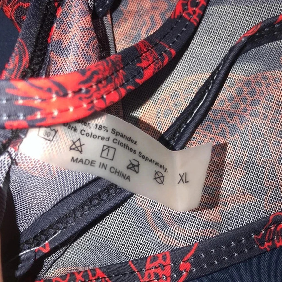 Dragon Swimtop cover up - Picture 3 of 3